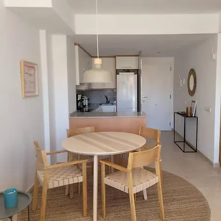 Piso Moderno Cerca De La Playa Apartment
