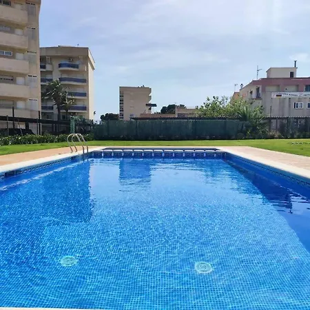 Piso Moderno Cerca De La Playa Apartamento