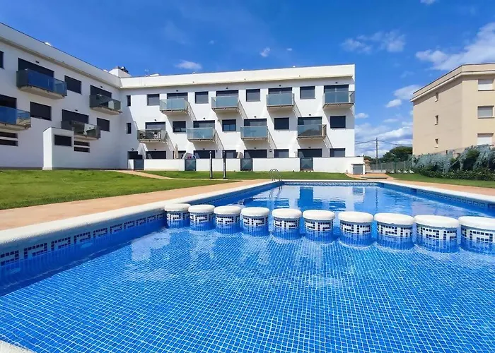 Piso Moderno Cerca De La Playa *